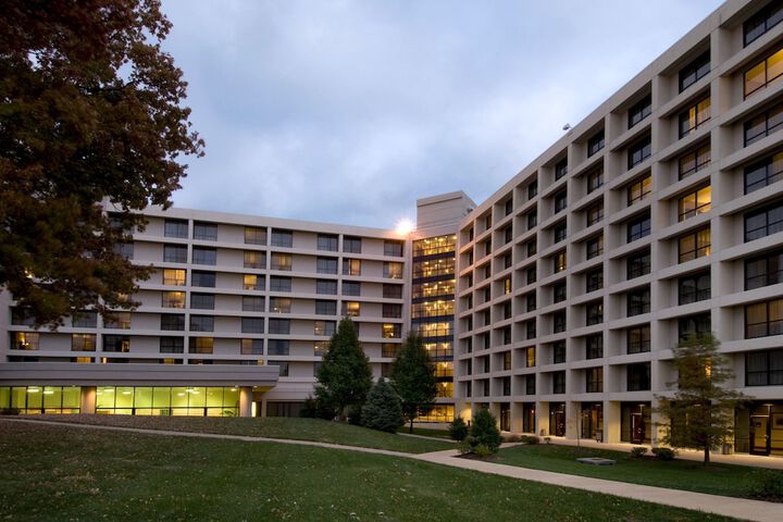 Hotel 2 of 89
