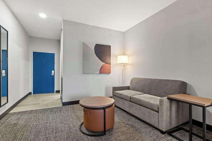 Spark by Hilton Catoosa