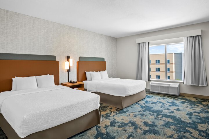 Hampton Inn & Suites Waxahachie