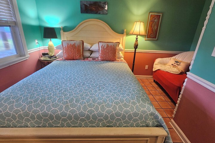 Room 50 of 90