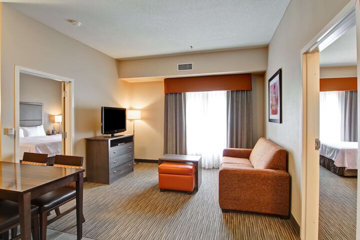 Room 12 of 40