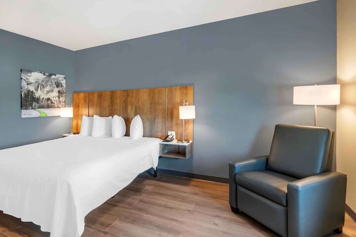 Room 21 of 71