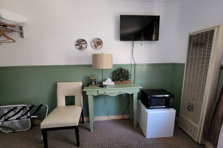 Room 46 of 126