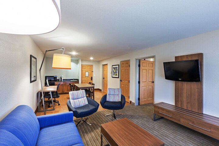 Room 19 of 49