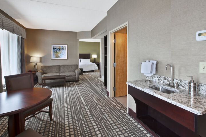 Room 40 of 65