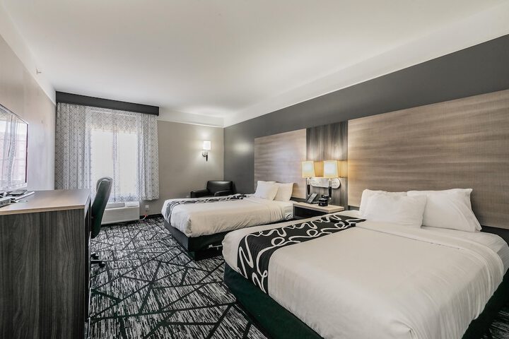 Room 28 of 41