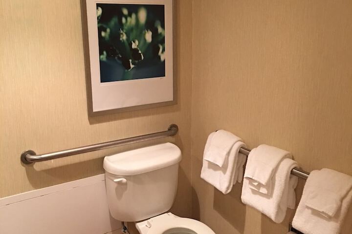 Room 55 of 99