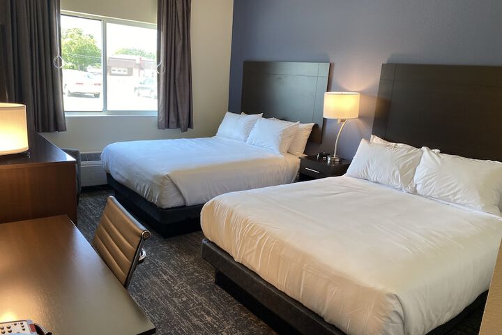 Room 16 of 46