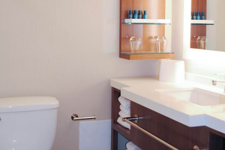Delta Hotels by Marriott Green Bay