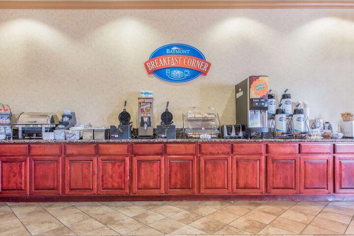 Breakfast/Coffee Service 35 of 38