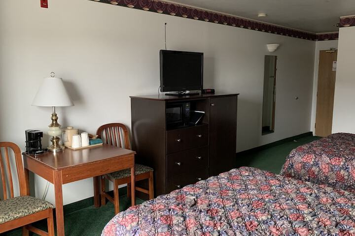 Room 21 of 61