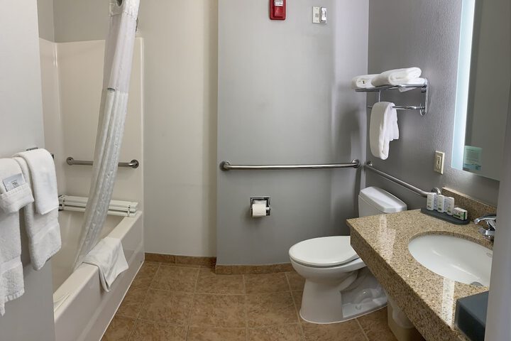 La Quinta Inn & Suites by Wyndham Rifle