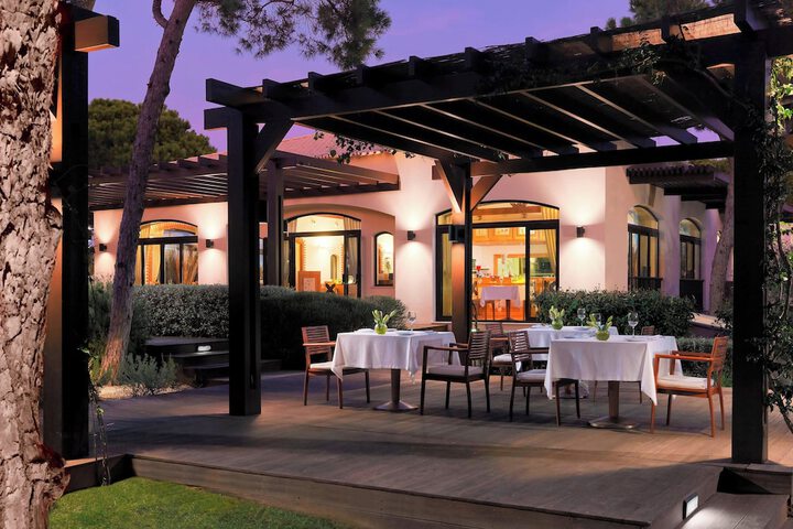 Pine Cliffs Ocean Suites a Luxury Collection Resort & Spa