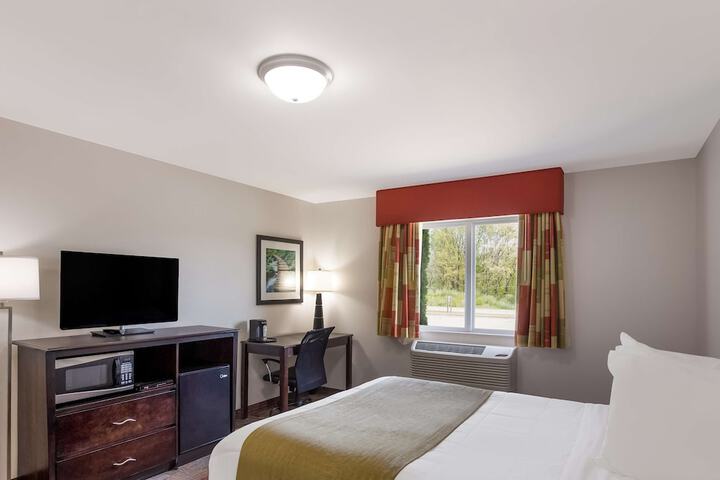 Room 15 of 35