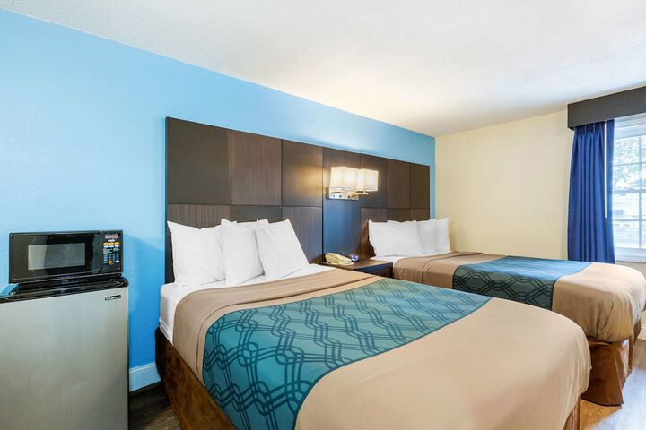 Room 22 of 25