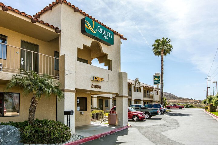 Hotel 2 of 49