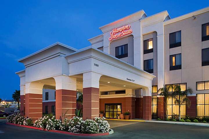 Hotel 4 of 49