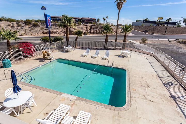 Pool 7 of 29