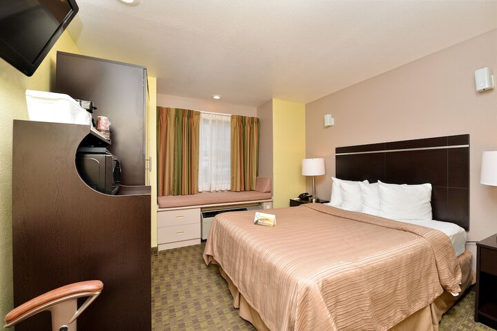 Room 21 of 44