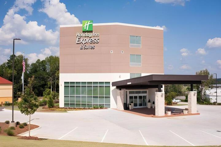 Holiday Inn Express & Suites Birmingham North - Fultondale by IHG