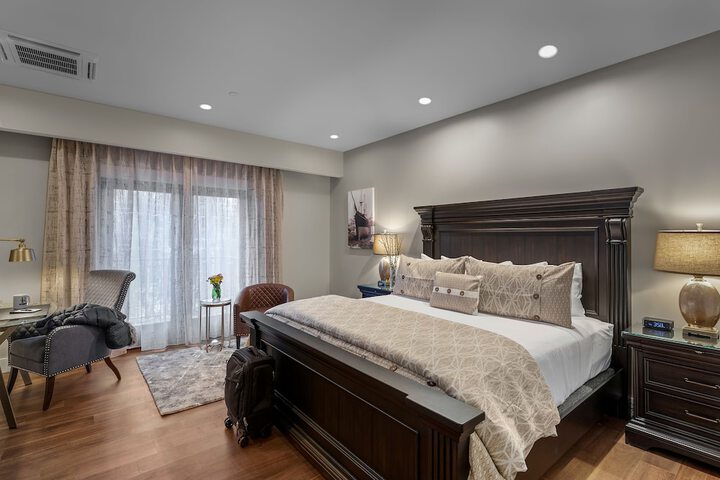 Room 11 of 31