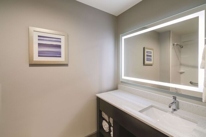 La Quinta Inn & Suites by Wyndham Opelika Auburn