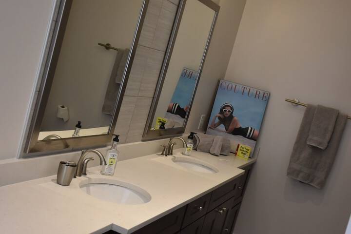 Room 13 of 26