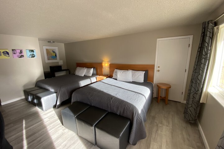 Room 28 of 48