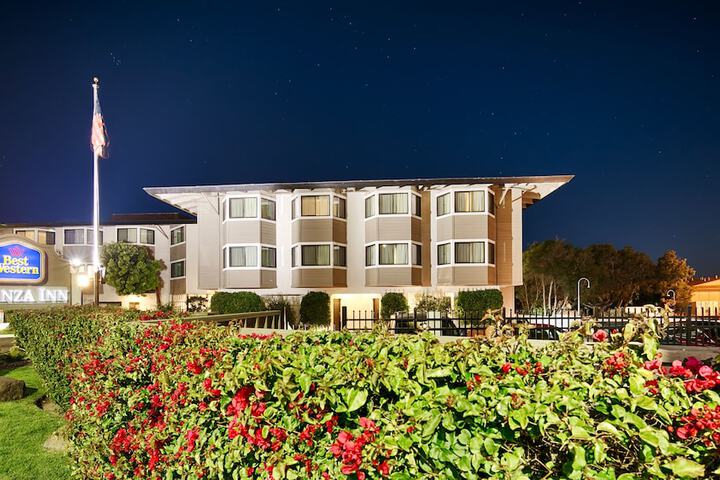 Hotel 2 of 60