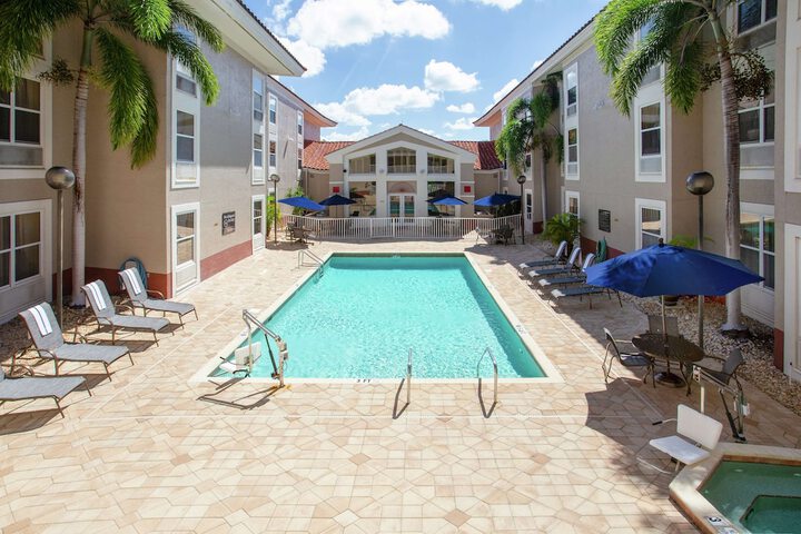 Pool 4 of 32