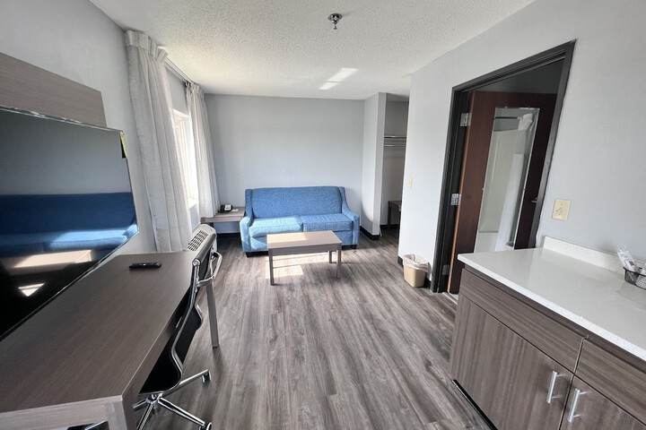 Room 64 of 129
