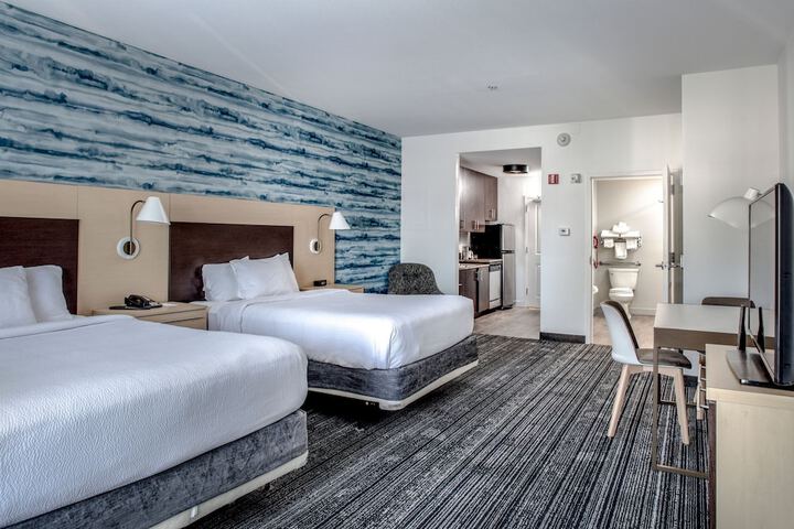 Room 28 of 43