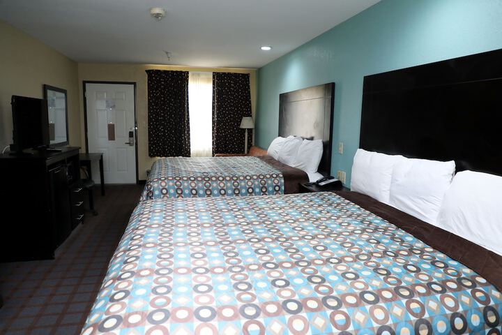 Room 29 of 40