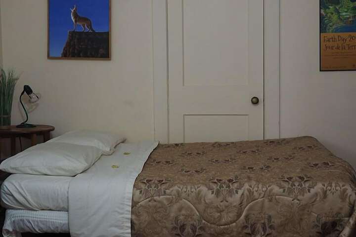 Room 10 of 15