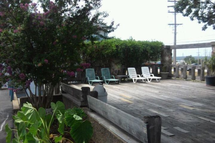 Sundeck 34 of 39