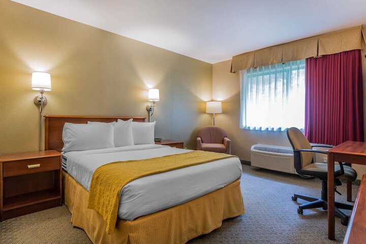 Room 21 of 37