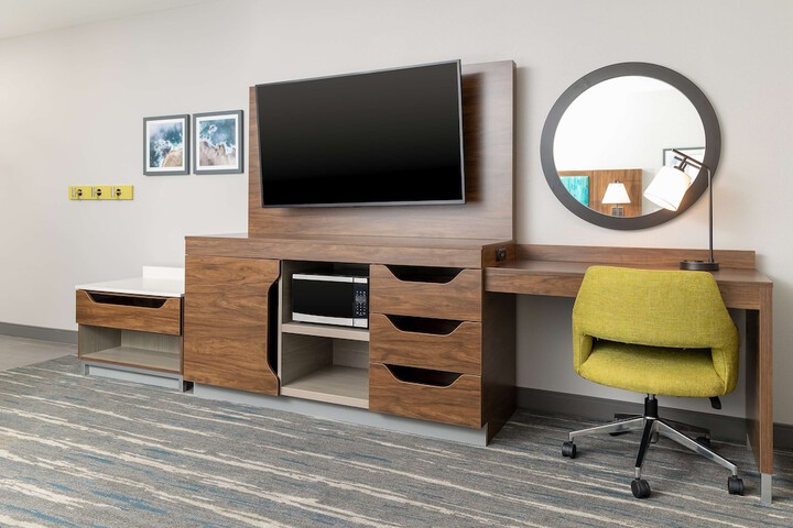 Room 22 of 51