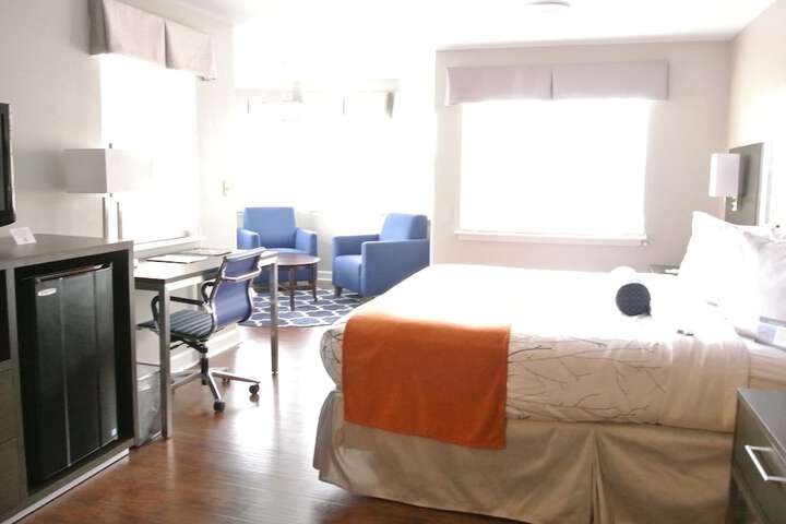 Room 18 of 31