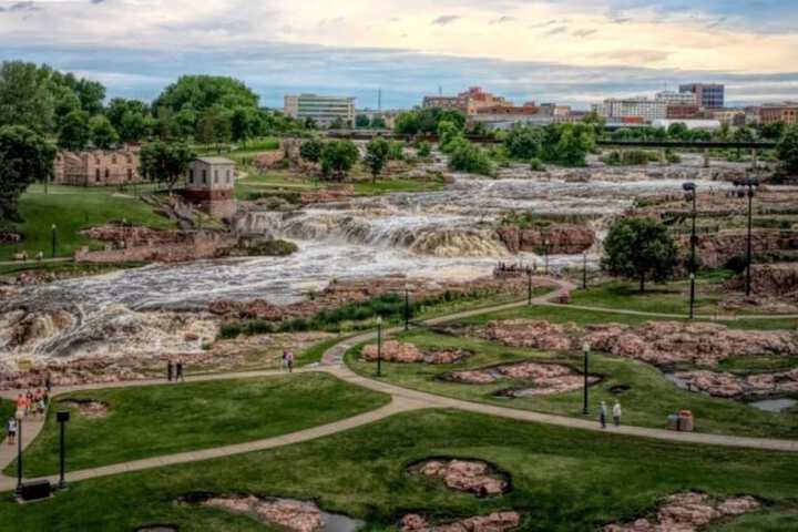 Holiday Inn Sioux Falls-City Centre by IHG