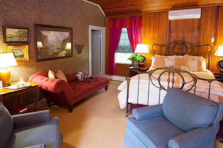 Hotel Interior 34 of 95