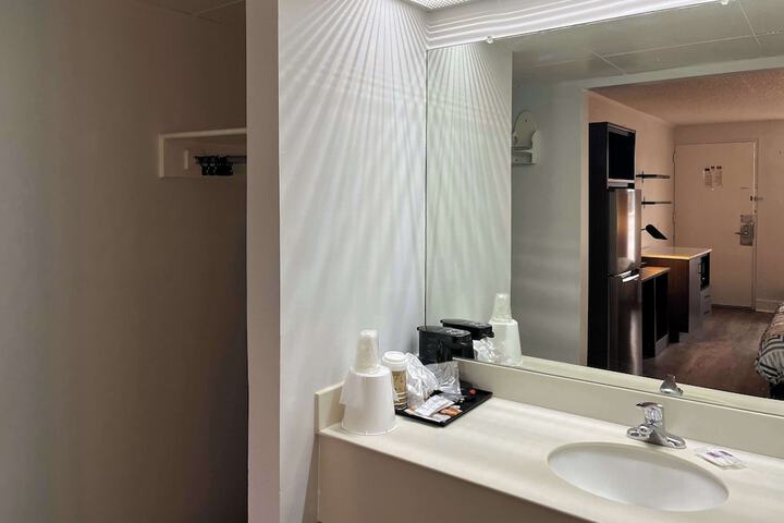 Studio 6 Suites Perry GA