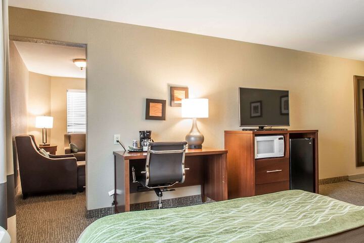 Room 18 of 52