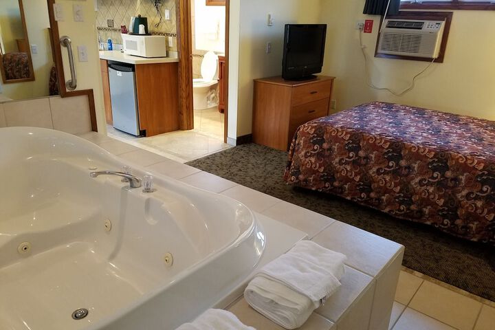 Room 27 of 120