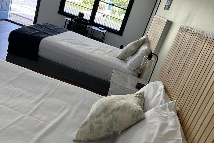 Room 19 of 35