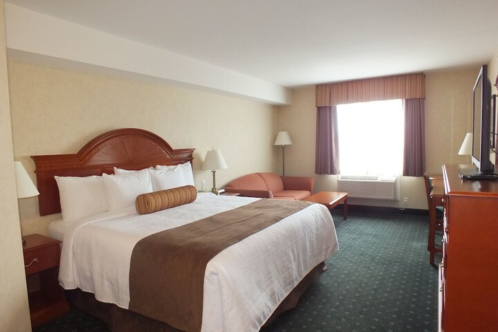 Room 26 of 35