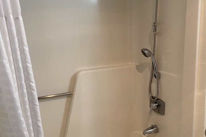 Room 18 of 62