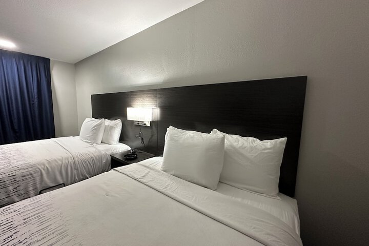 Room 16 of 23
