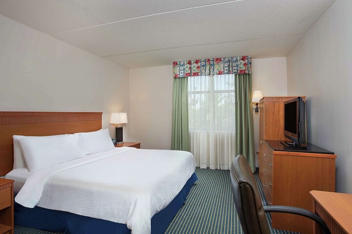 Room 46 of 69