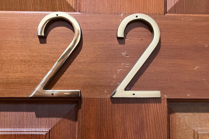 Room 13 of 74