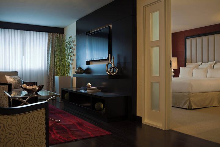 Renaissance Newark Airport Hotel